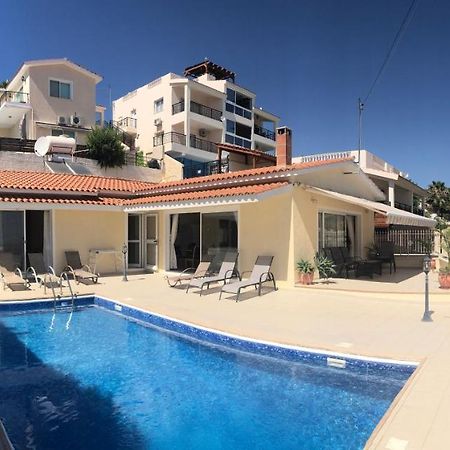 Peyia Palm Villa Paphos Exterior photo